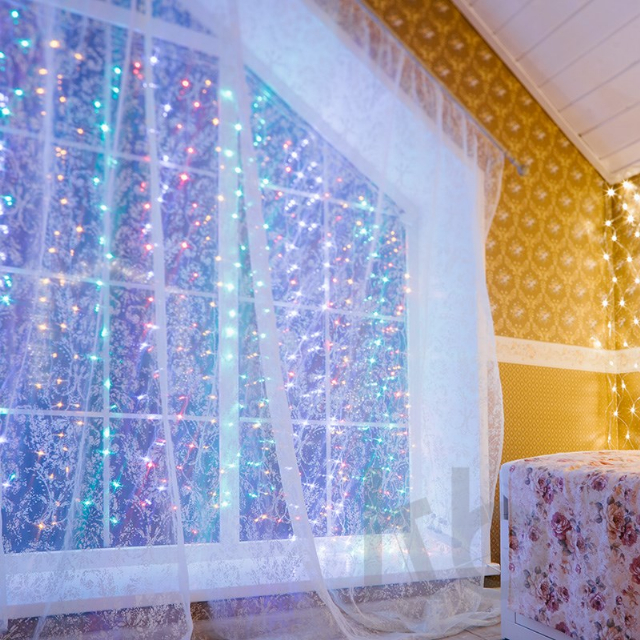 Гирлянда "Светодиодный Дождь"  1,5х1,5м, свечение с динамикой, прозрачный провод, 230 В, диоды МУЛЬТИКОЛОР