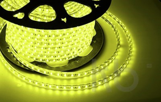 LED лента 220 В, 10х7 мм, IP67, SMD 2835, 60 LED/m, цвет свечения желтый, бухта 100 м