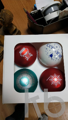 Коробка под 4 шара 100 мм квадратная по макету клиента