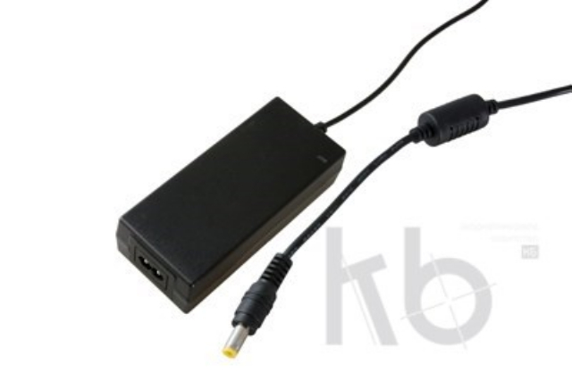 Источник питания 110-220 V AC/12 V DC 3 А 36 W с DC разъемом подключения 5.5х2.1, без влагозащиты (IP23)