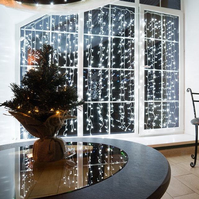 Гирлянда "Светодиодный Дождь"  1,5х1,5м, свечение с динамикой, прозрачный провод, 230 В, диоды БЕЛЫЕ