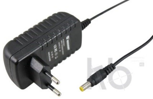 Источник питания 110-220 V AC/5 V DC, 4 А, 20 W с DC разъемом подключения 5.5х2.1, без влагозащиты (IP23)