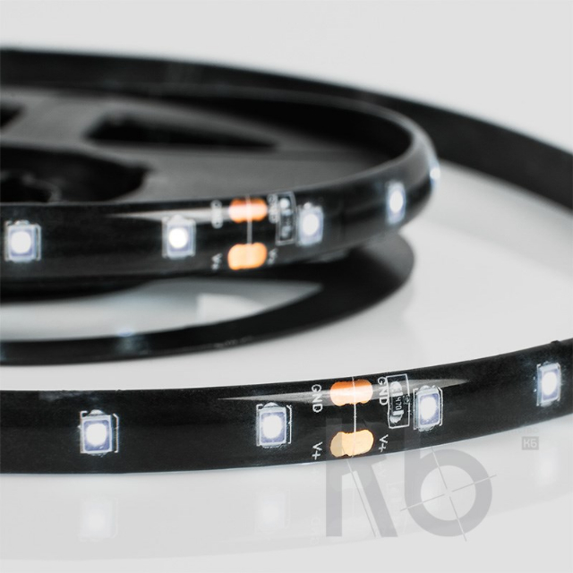 LED лента с USB коннектором 5 В, 8 мм, IP65, SMD 2835, 60 LED/m, цвет свечения белый (6500 K)