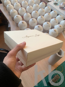 Коробка крышка-дно 210х210х60 мм с тиснением золотом