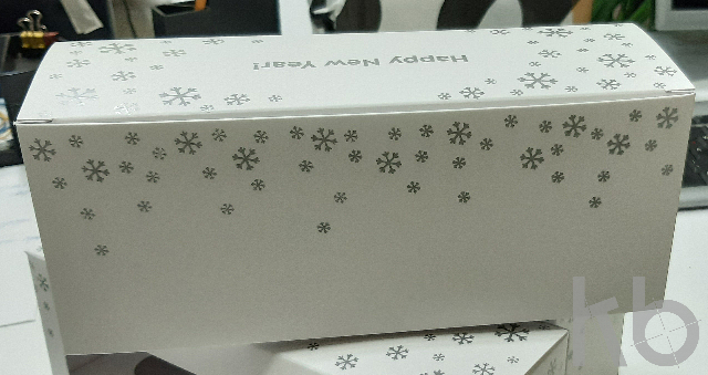 Коробка под 3 шара 80 мм в ряд с окошком по макету клиента Коробка под 3 шара 80 мм в ряд с окошком по макету клиента